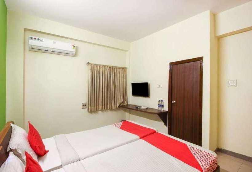 Oyo Apartments Shyamlal Begumpet 3