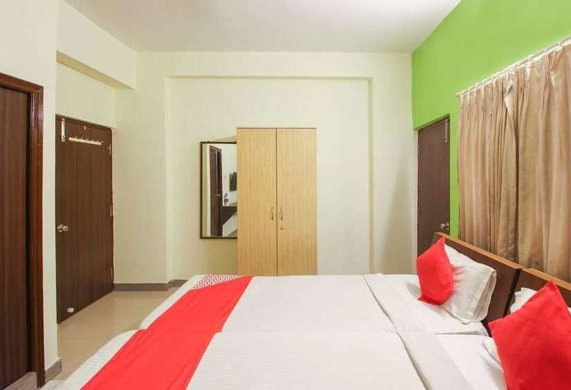 Oyo Apartments Shyamlal Begumpet 4