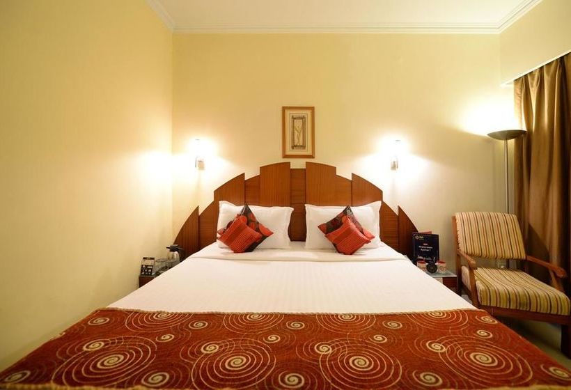 Hotel Oyo Premium Somajiguda 2