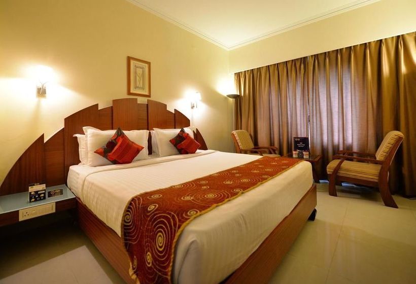 Hotel Oyo Premium Somajiguda 4