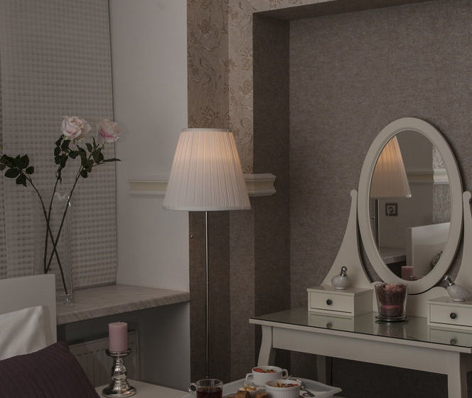 Hotel Griboedov House 20