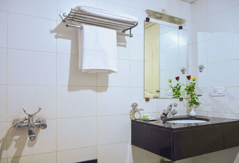 Hotel Zo Rooms Ameerpet Satyam 15