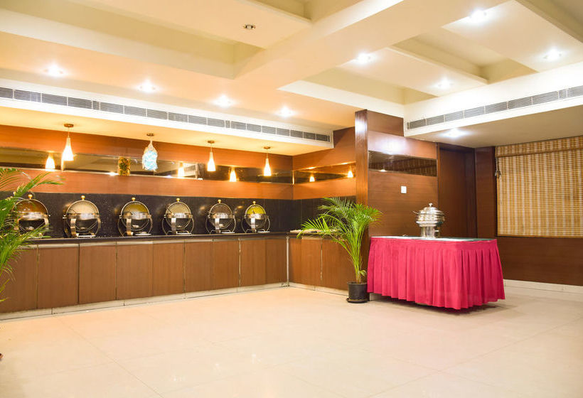 Hotel Zo Rooms Ameerpet Satyam 19