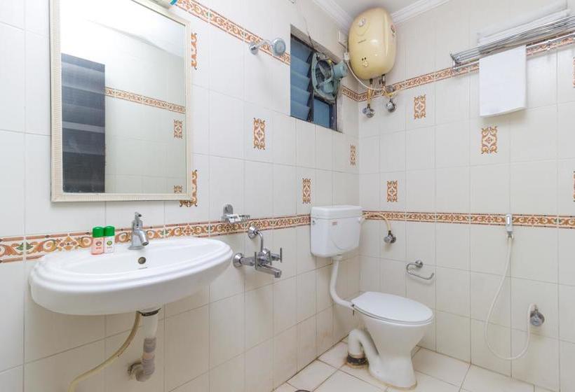 Hotel Oyo Rooms Nalanda School Vengal Rao Nagar 9