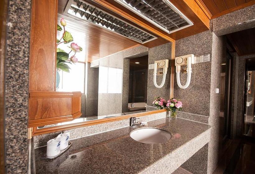 Hotel Diamond Plaza 16