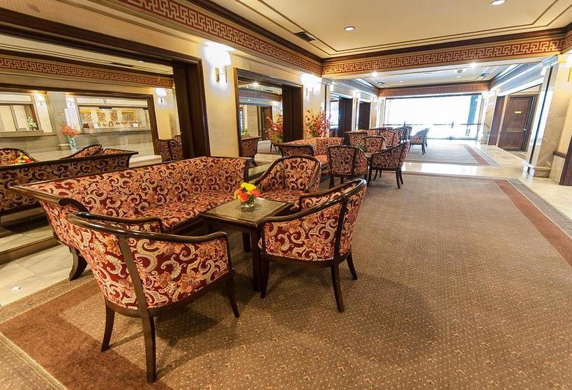 Hotel Diamond Plaza 9