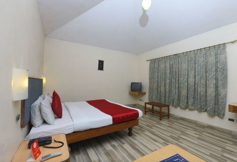 Hotel Oyo Premium Convent Road Fire Station 6