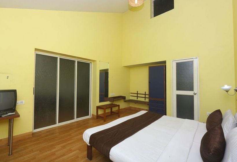 Hotel Oyo Premium Convent Road Fire Station 9