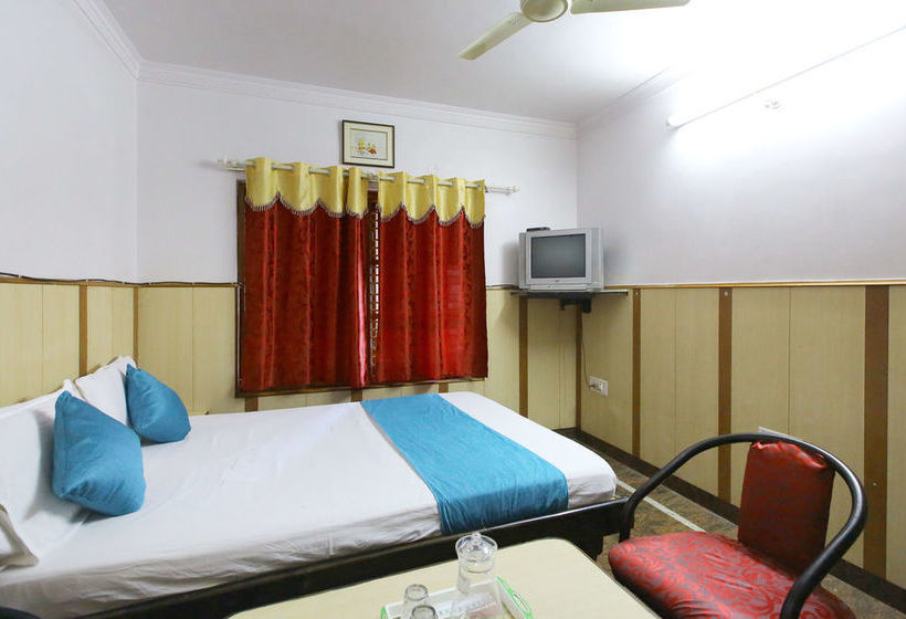 Hotel Zo Rooms Rajajinagar 5th Block 13