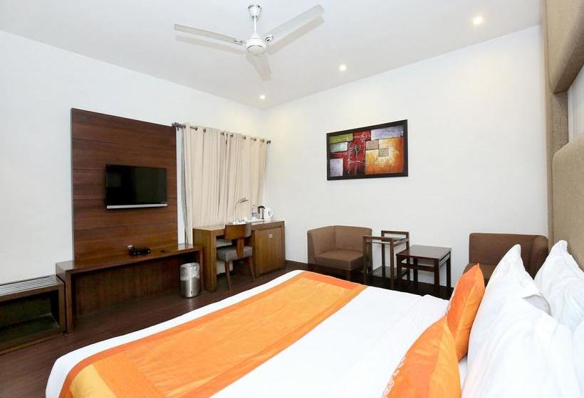 Hotel ZO Rooms Iconic Panchkula Sector 11 8