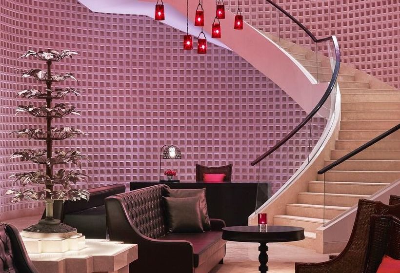 Hotel Vivanta By Taj Guwahati 12