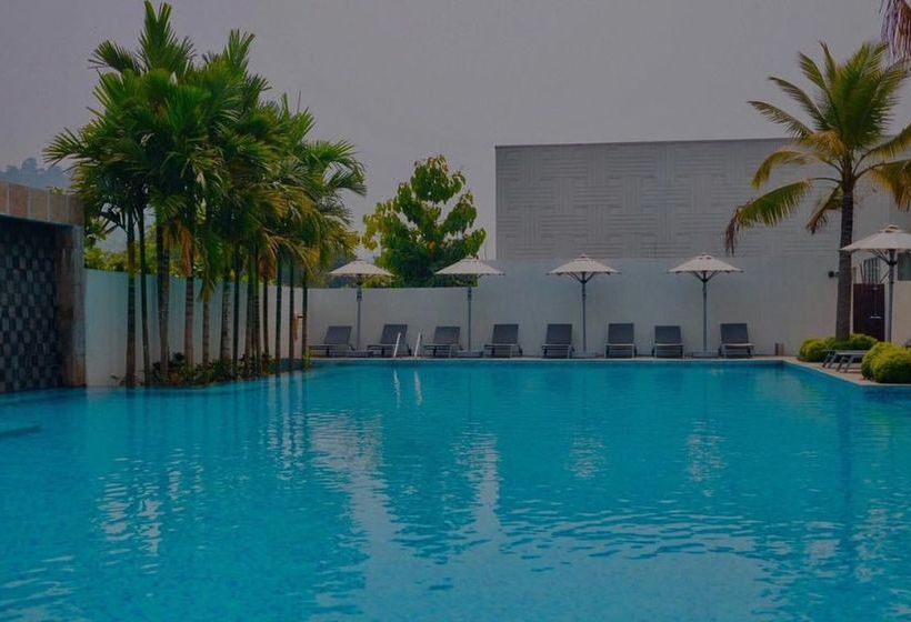 Hotel Vivanta By Taj Guwahati 17