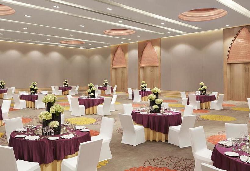 Hotel Vivanta By Taj Guwahati 3