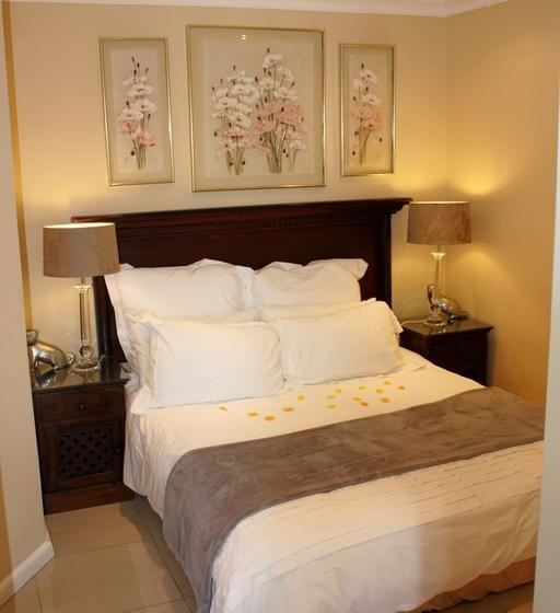 Bed and Breakfast Somerset Lodge Montagau Western Cape