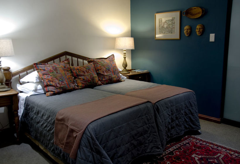 Pension The Crown Guest House 11