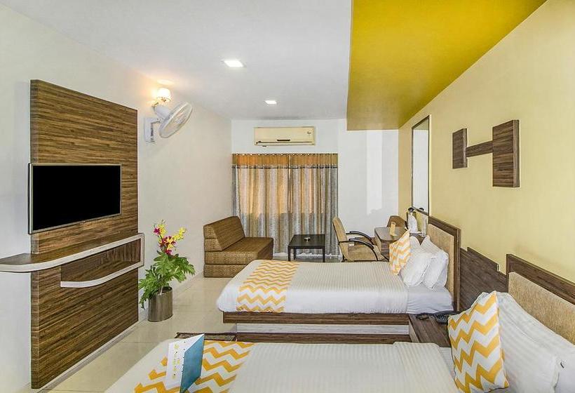 Hotel Zo Rooms Navrangpura 1