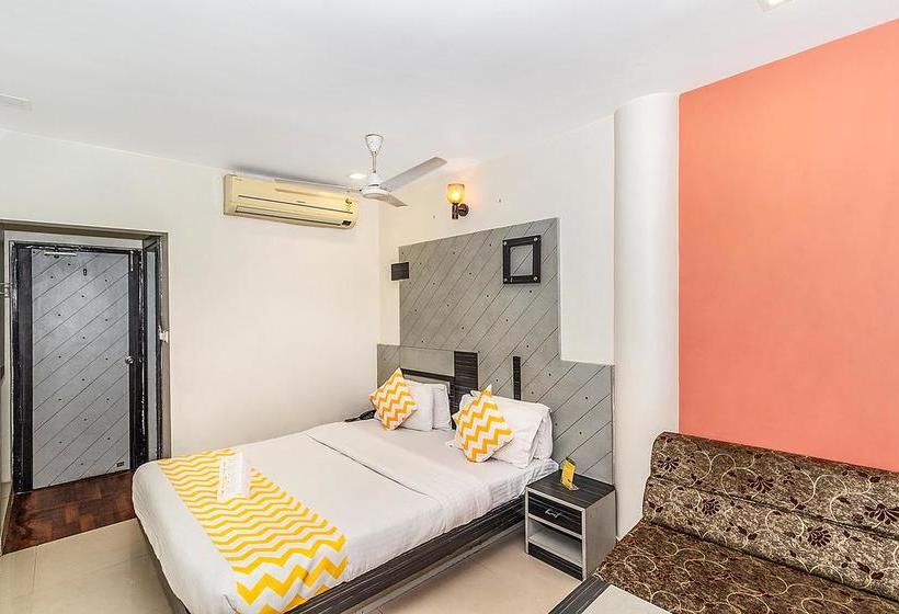 Hotel Zo Rooms Navrangpura 14