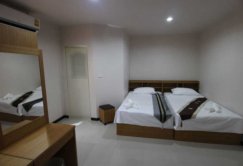 Pension B Place Guesthouse 8