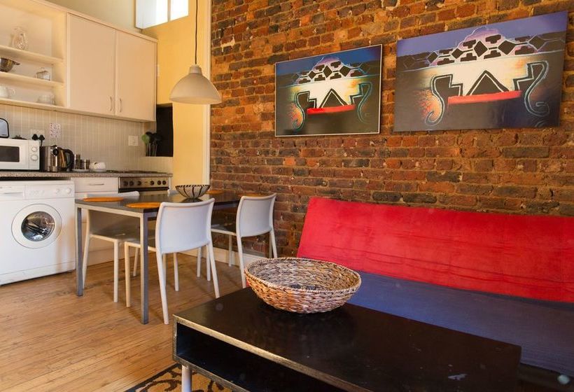 Daddy Long Legs Self Catering Apartments 15