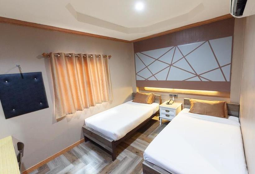 Hotel Golden House Sa Kaeo 11