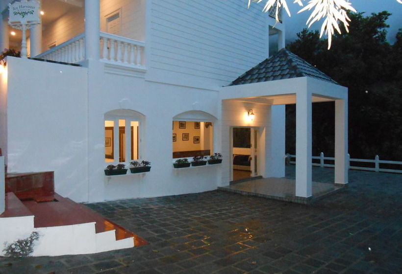 Hotel Tea Harvester Munnar 2