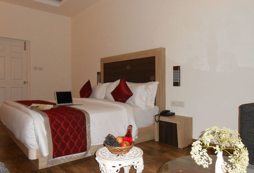 Hotel Tea Harvester Munnar 5