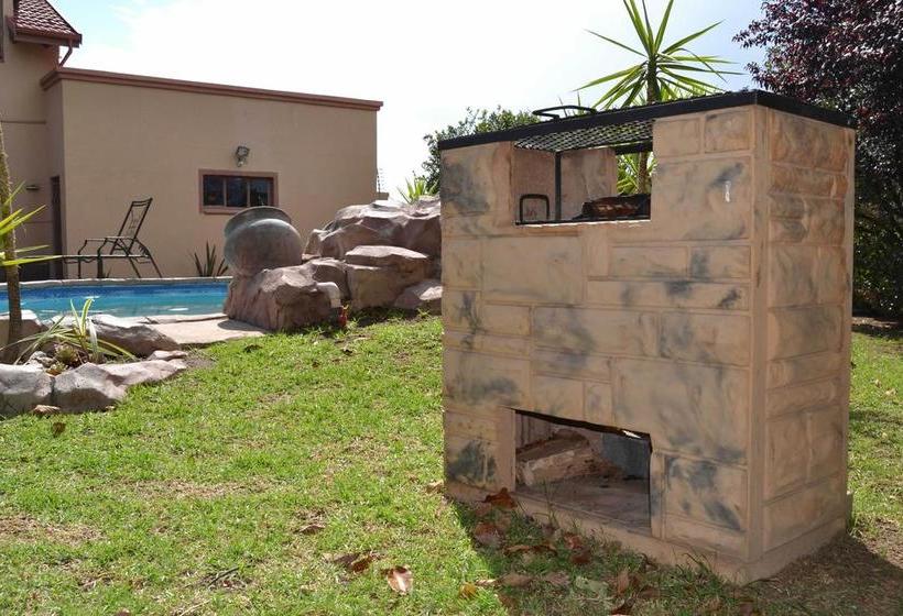 Pensión Augustavilla St.pio's Guest House