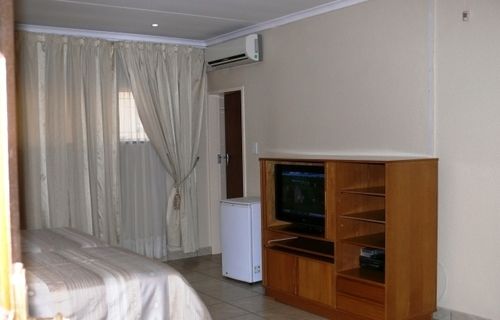 Pension Augustavilla St.pio's Guest House 12