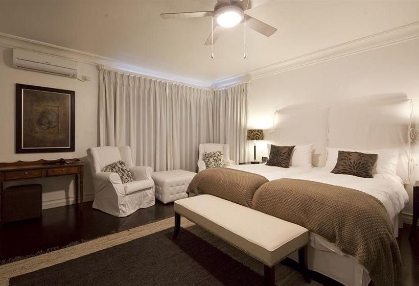 Pension The Grange Guest House 5