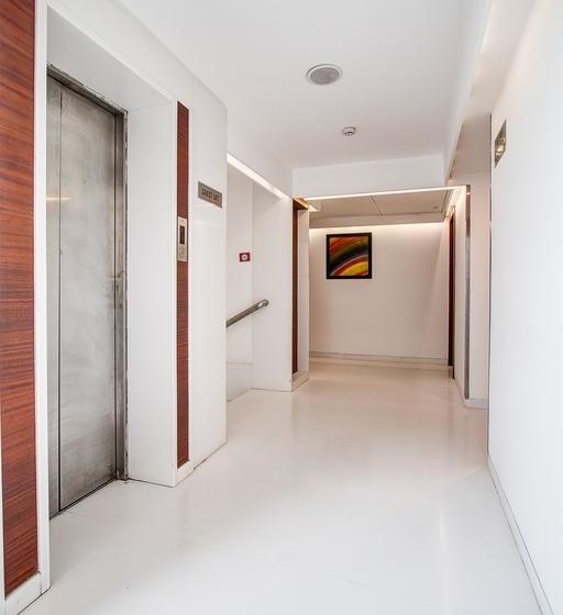 Hotel Zo Cherry Tree Palasia 15