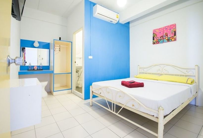 Pension Sleep Sheep Phuket Hostel 17