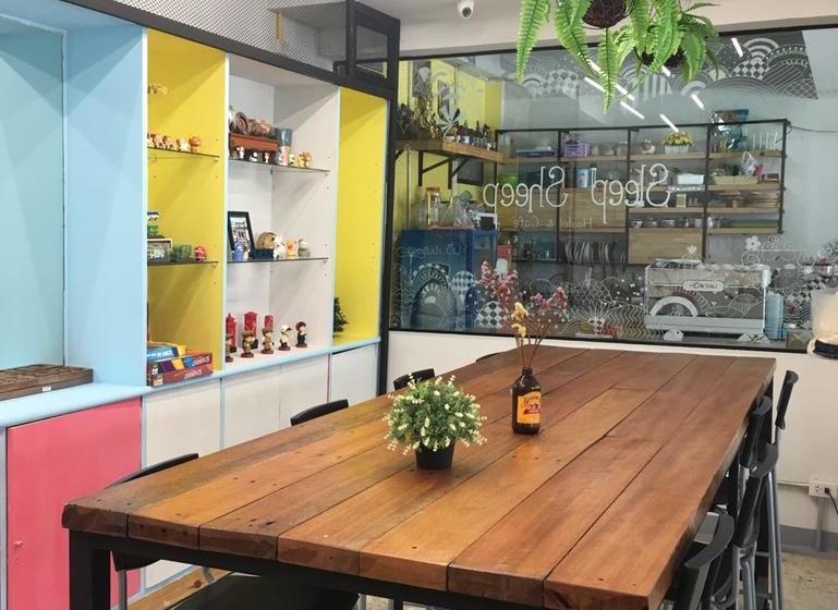 Pension Sleep Sheep Phuket Hostel 2