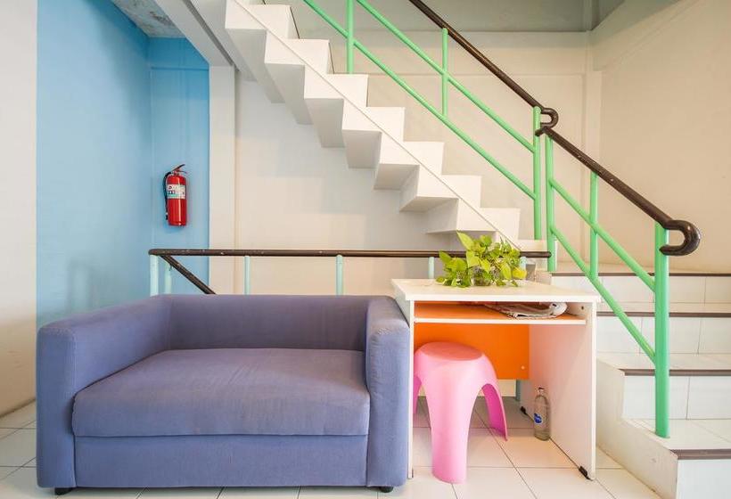 Pension Sleep Sheep Phuket Hostel 8