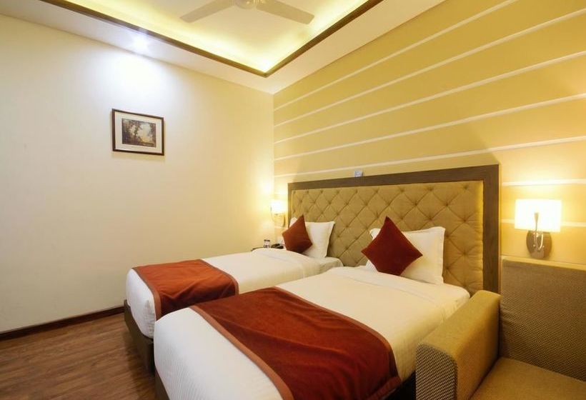 Hotel Oyo Premium Shahibaug Airport Road Ahmedabad Gujarat