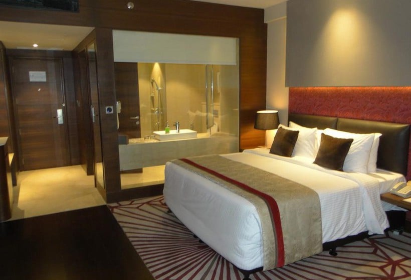 Hotel Crystal Sarovar Premiere Agra 15