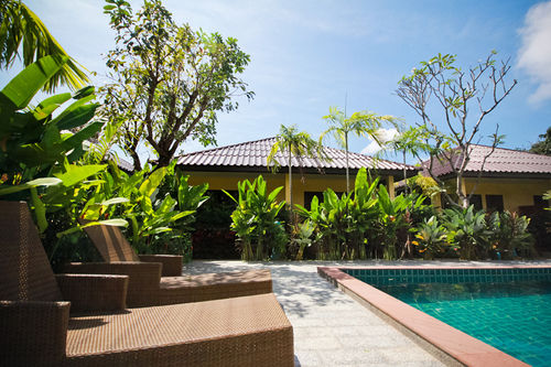 Hotel Happy Cottages Phuket 17