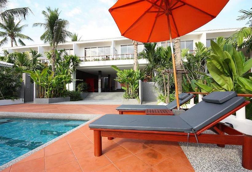 Resort The Signature Phuket 15