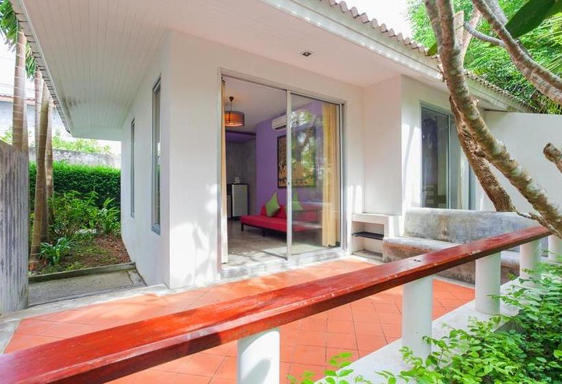 Resort The Signature Phuket 17