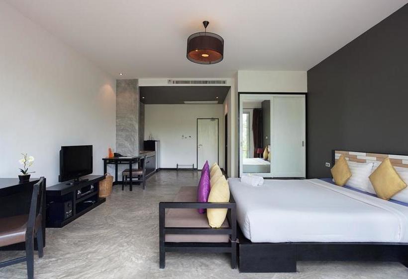 Resort The Signature Phuket 8