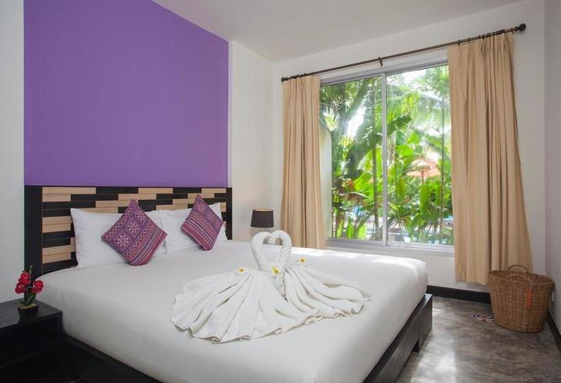 Resort The Signature Phuket 9