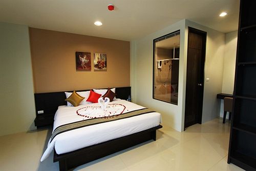 Hotel Leisure Place Phuket 5