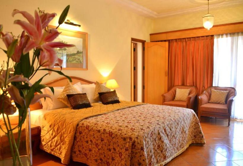 Hotel Kesarval Garden Retreat 7