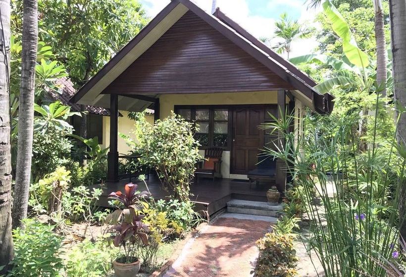 Hotel O.p. Bungalow 12