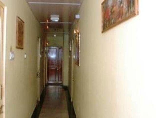 Hotel Royal Aashiyana Palace 10