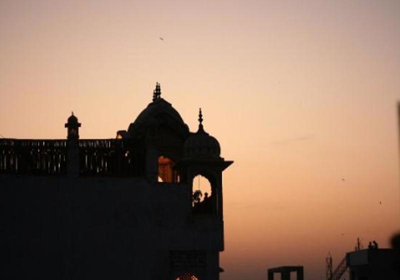 Hotel Royal Aashiyana Palace 12