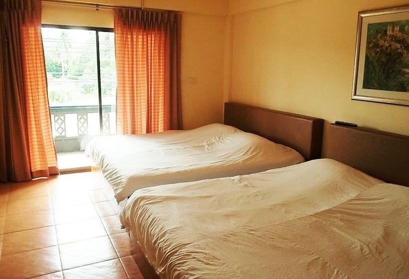 Highway Hotel Huahin 14