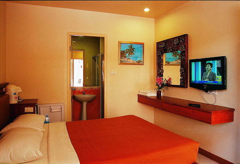 Highway Hotel Huahin 5