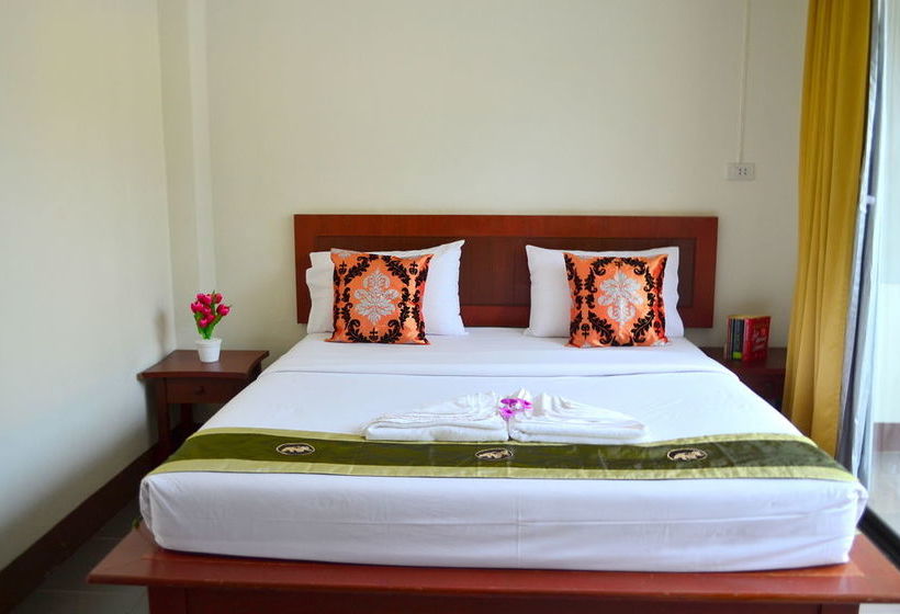 Khaolak Wandee Hostel 4