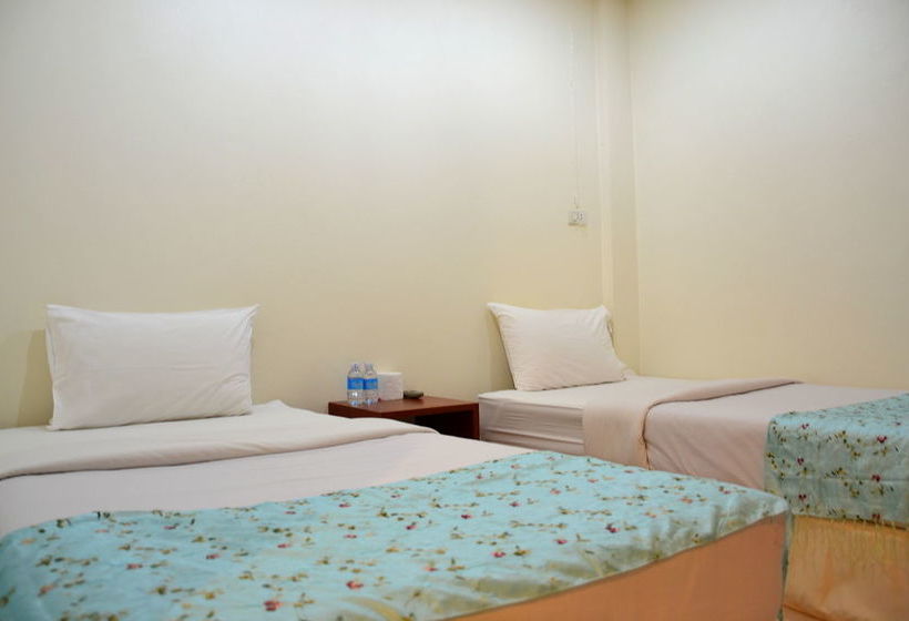 Khaolak Wandee Hostel 5