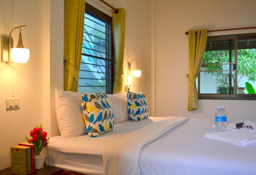 Khaolak Wandee Hostel 7